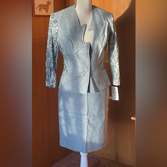 Linen / lace skirt suit - Picture 3 of 13